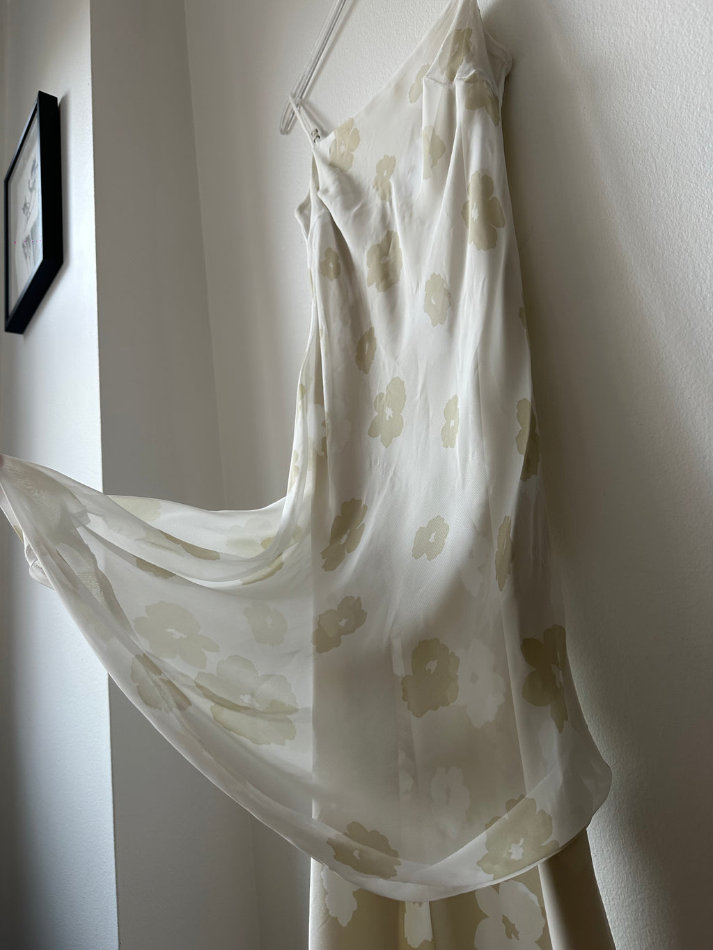 United Colors of Benetton Cream Floral Slip Dress